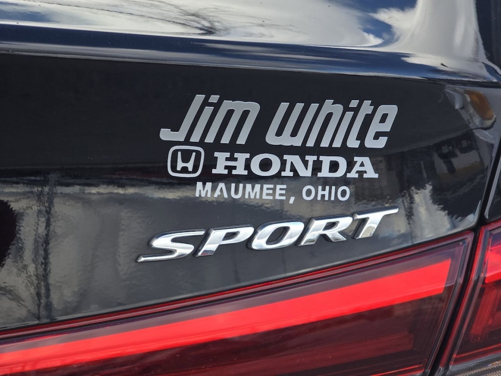 2023 Honda Civic Sport photo 4