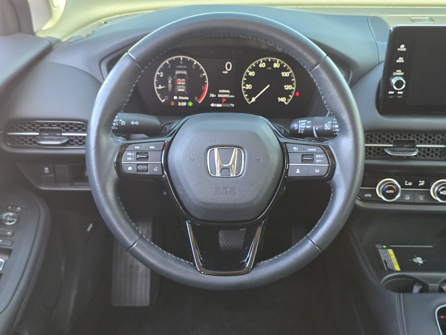 2025 Honda HR-V EX-L - Photo 25