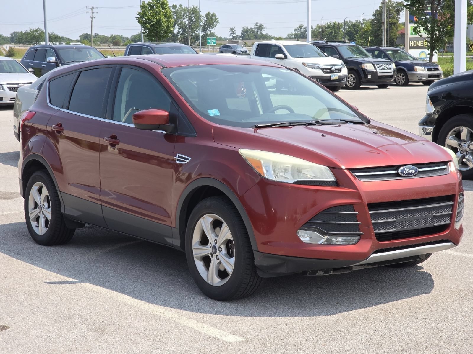 Used 2014 Ford Escape SE with VIN 1FMCU0GX5EUE24094 for sale in Maumee, OH