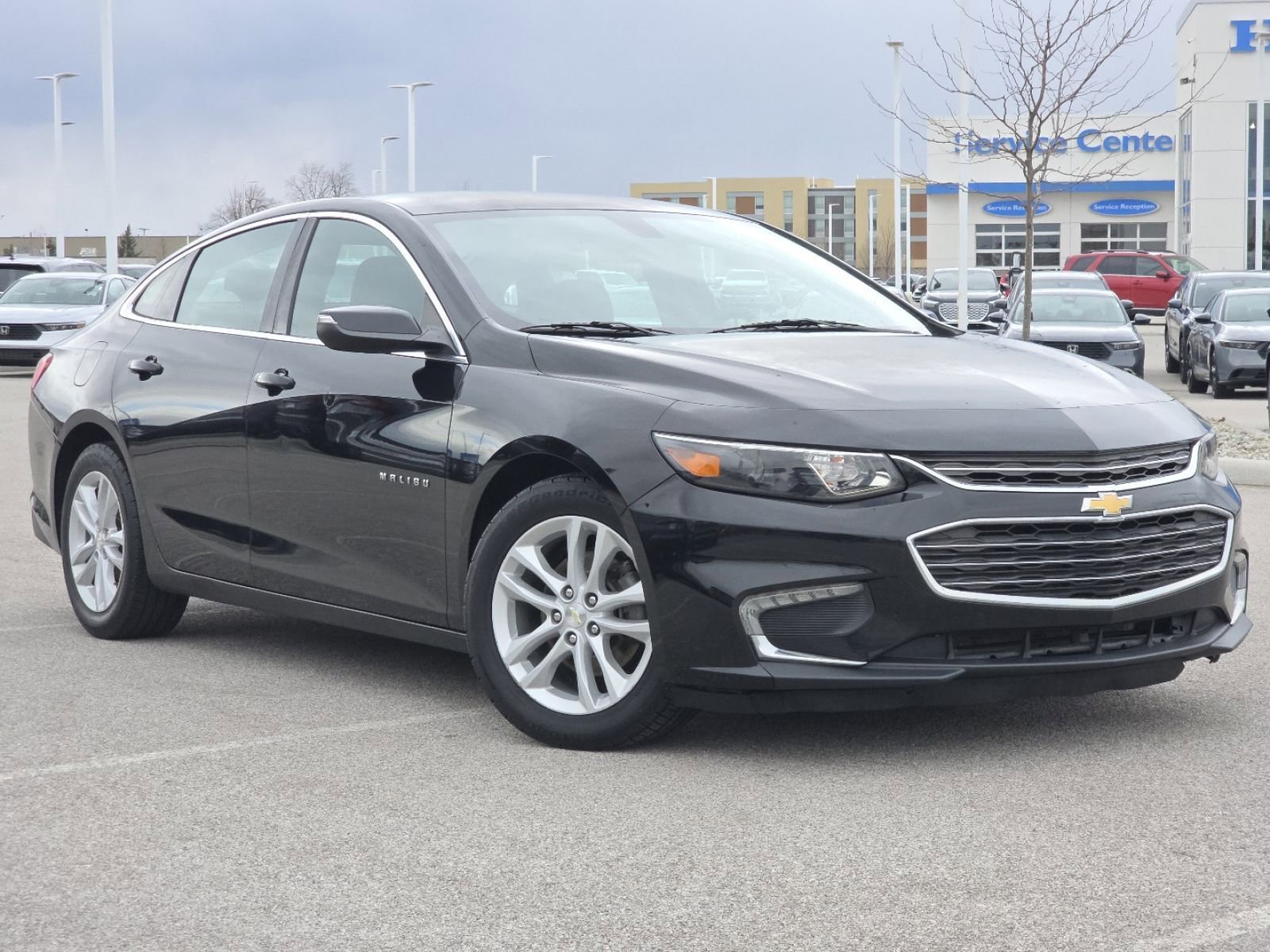Used 2016 Chevrolet Malibu 1LT with VIN 1G1ZE5ST1GF335040 for sale in Maumee, OH