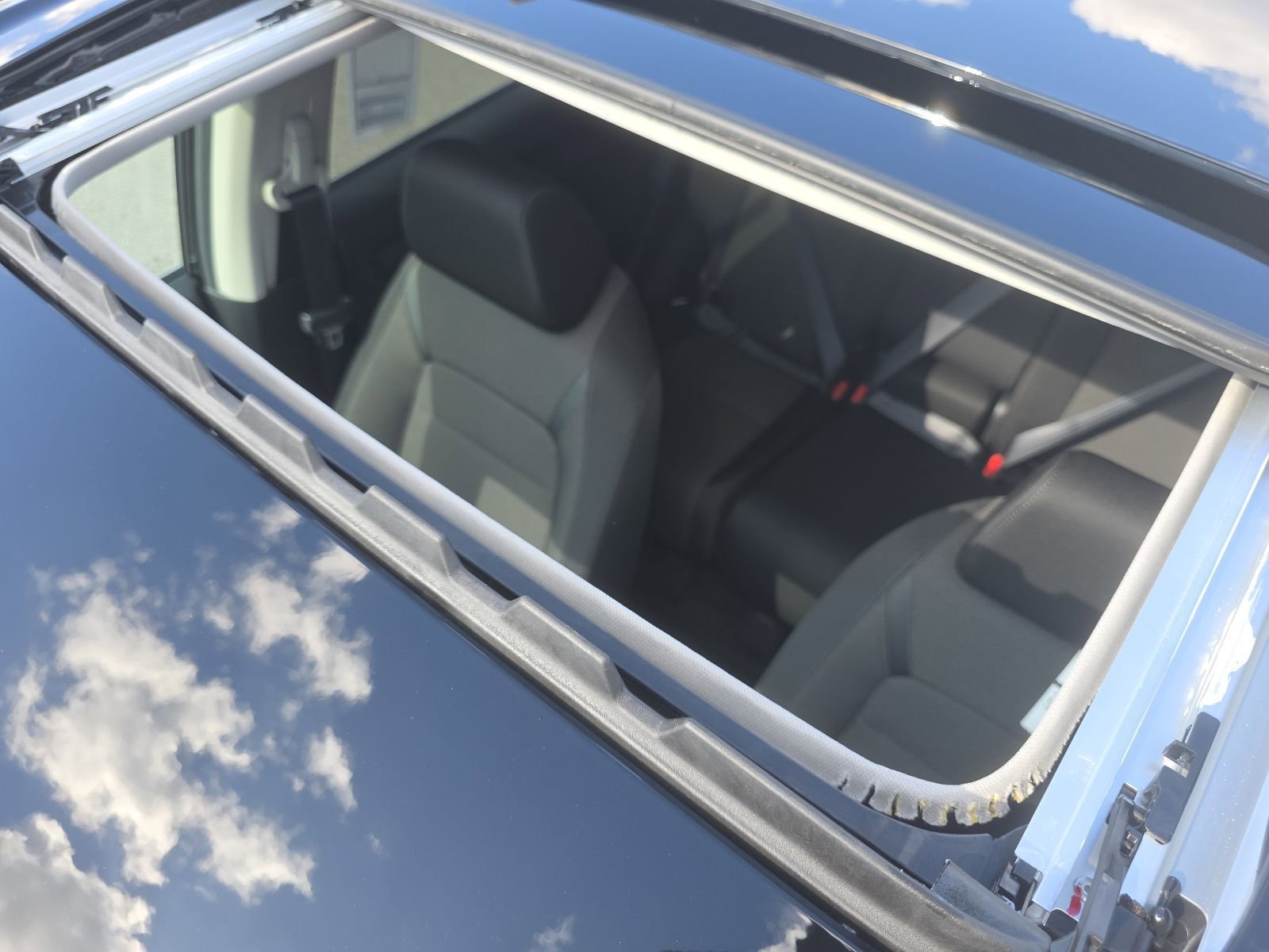 2026 Honda CR-V EX photo 3