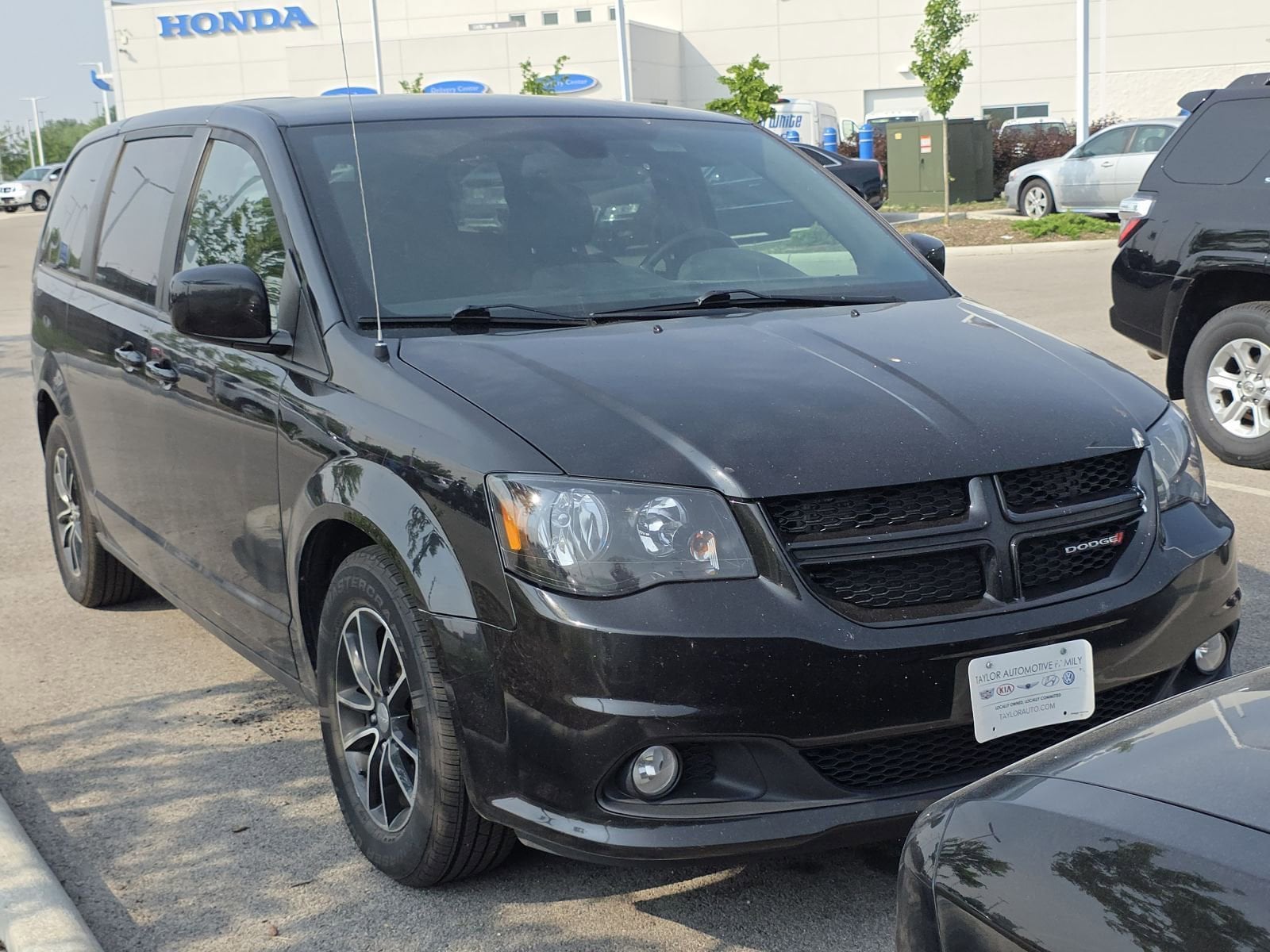 Used 2019 Dodge Grand Caravan GT with VIN 2C4RDGEG7KR646560 for sale in Maumee, OH