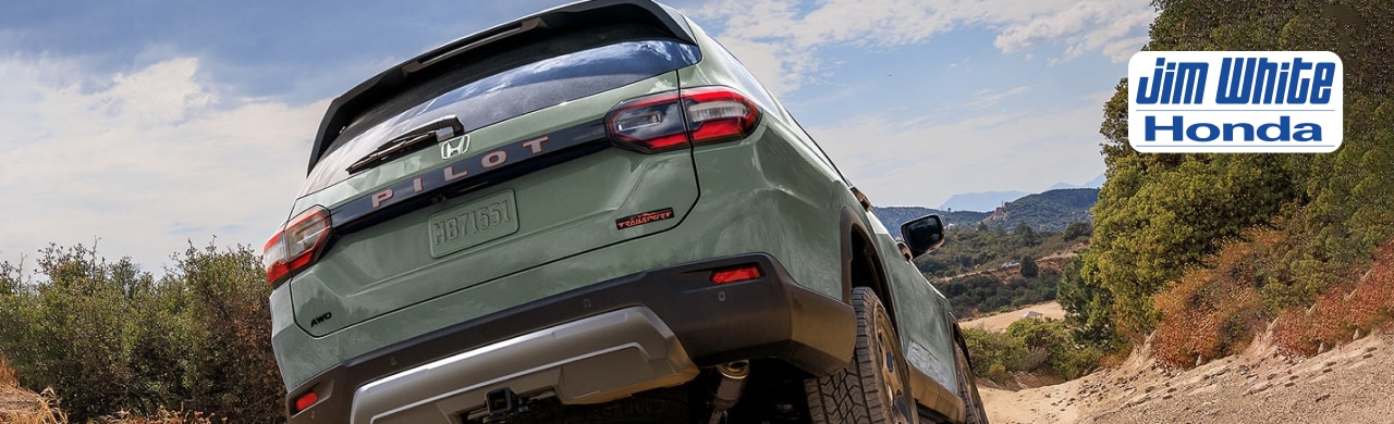 2026 Honda Pilot SUV parked outside Jim White Honda in Maumee, Ohio