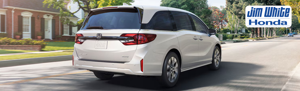 Honda%20Odyssey%20Family%20Vehicle%20Features%20and%20Specifications%20Explained.jpg