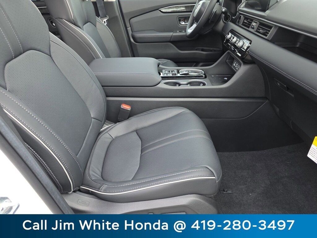 2025 Honda Pilot Elite photo 16