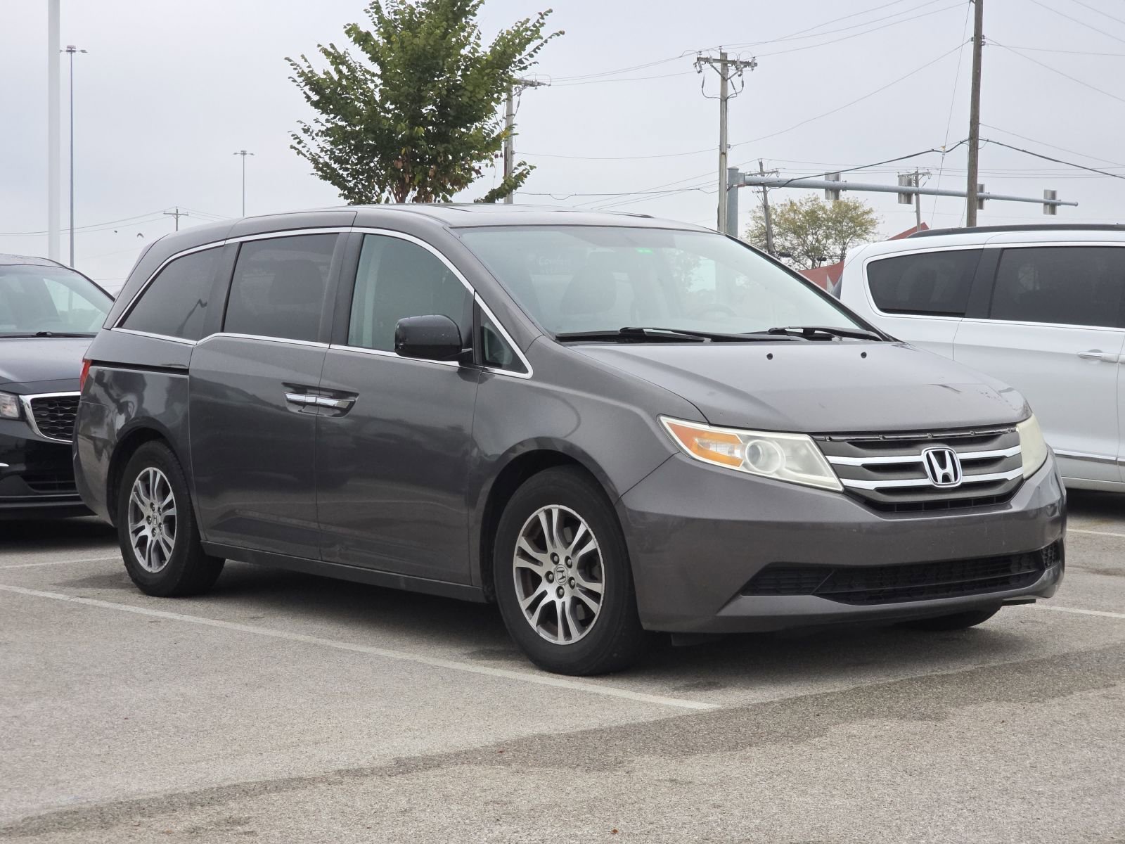 2013 Honda Odyssey EX-L photo 2