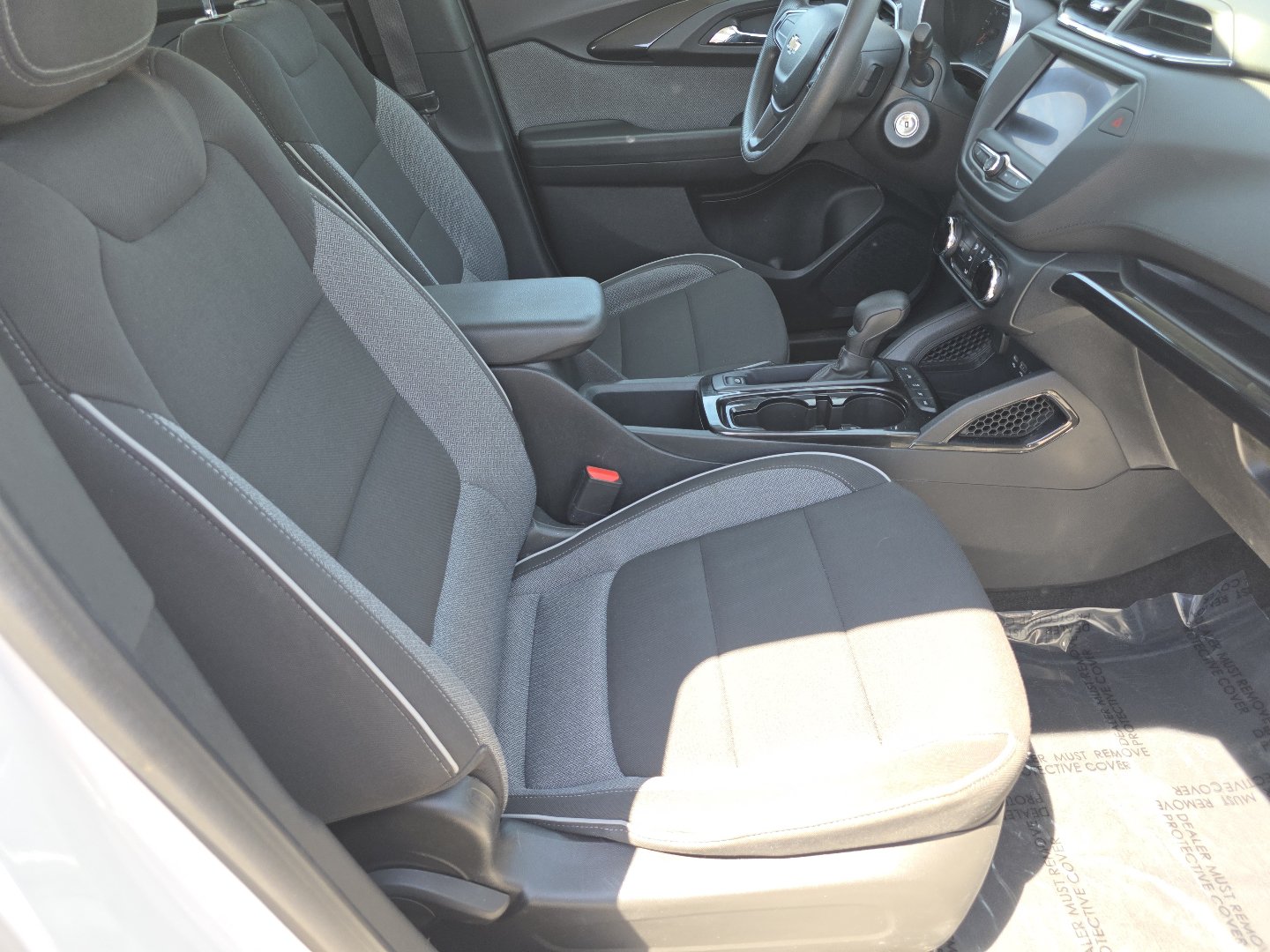 2023 Chevrolet TrailBlazer LS - Photo 21