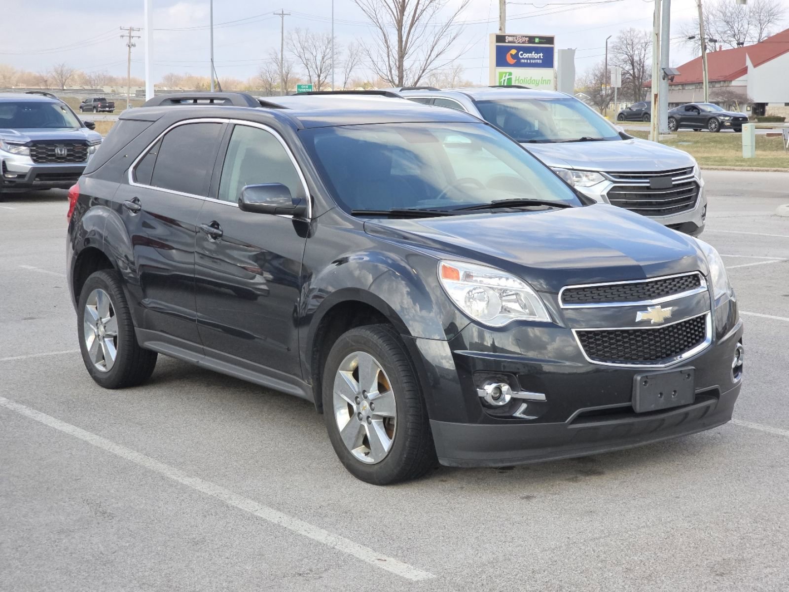 Used 2013 Chevrolet Equinox 2LT with VIN 2GNALPEK8D6118607 for sale in Maumee, OH