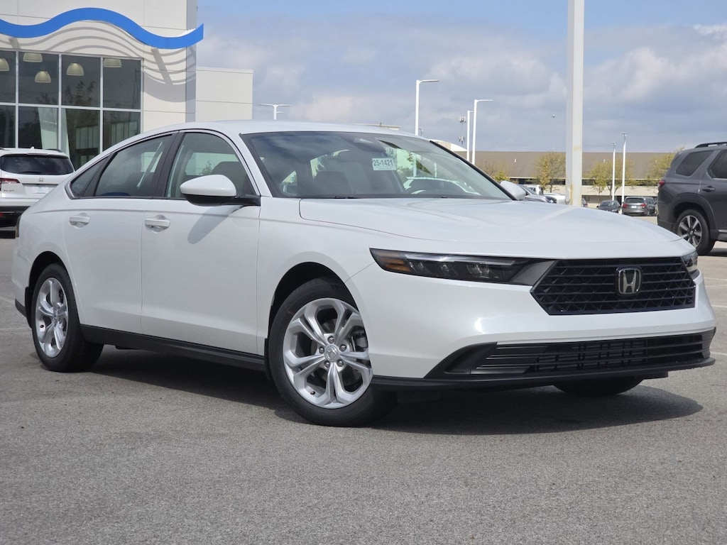 New 2025 Honda Accord LX Sedan
