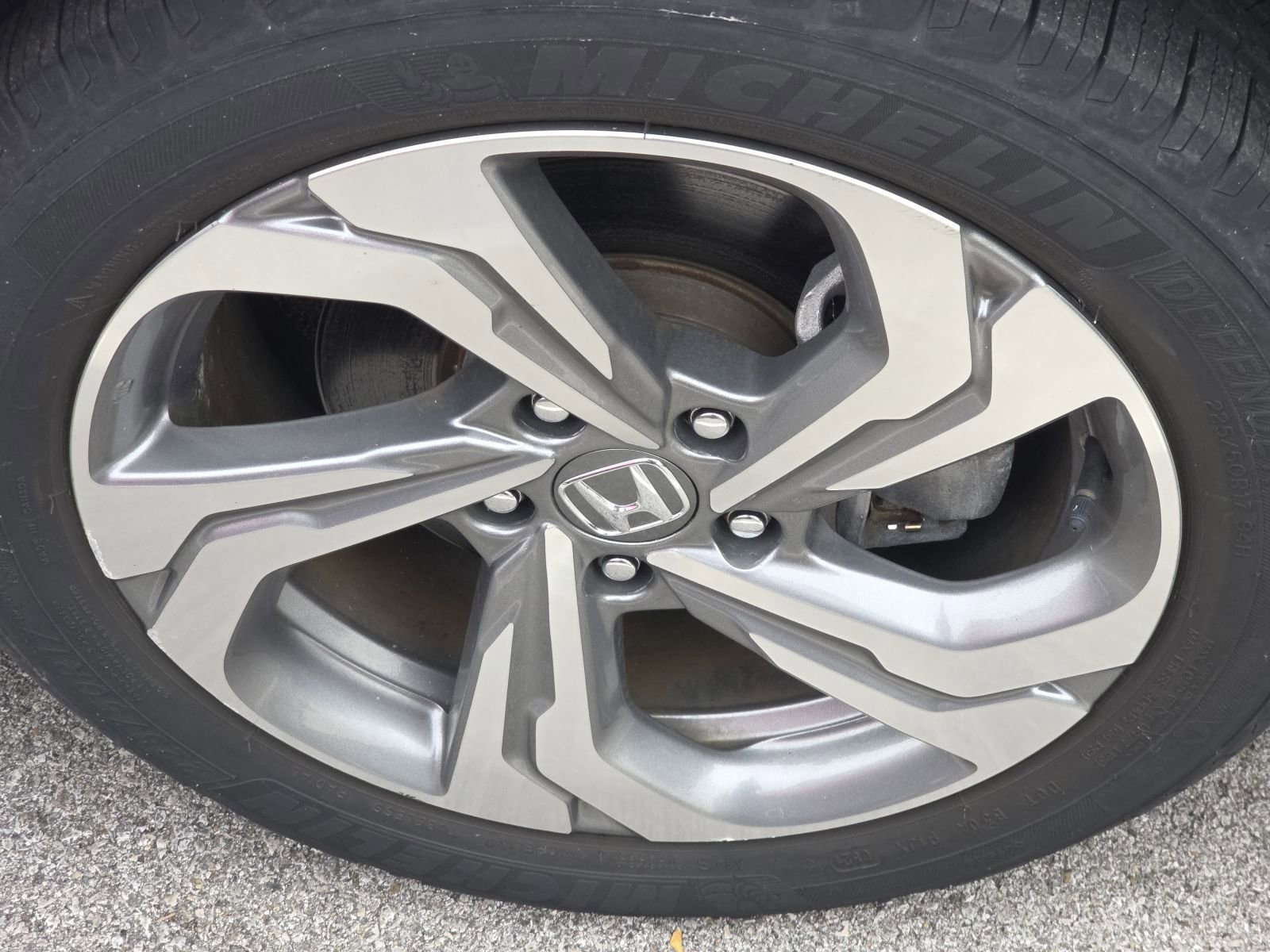 2018 Honda Accord EX-L photo 3