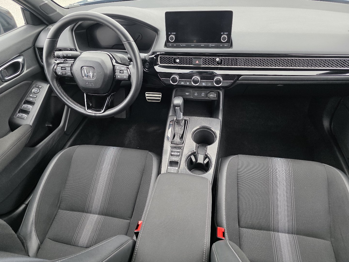 2025 Honda Civic Sport - Photo 20