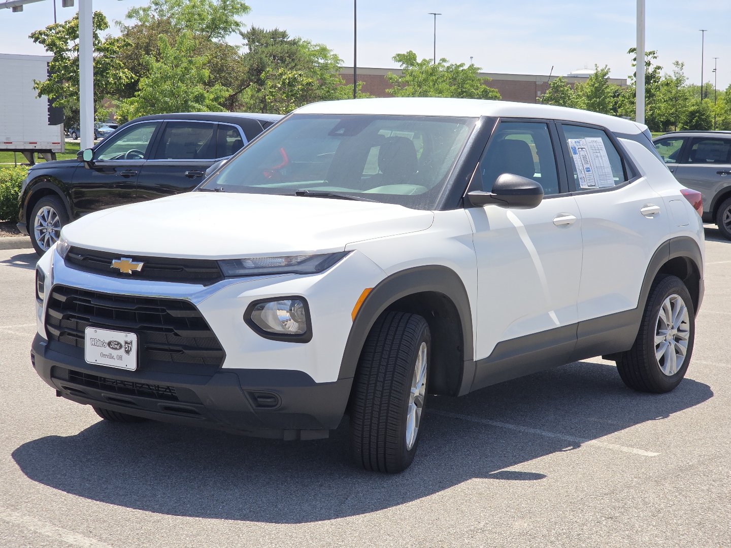 2023 Chevrolet TrailBlazer LS - Photo 11