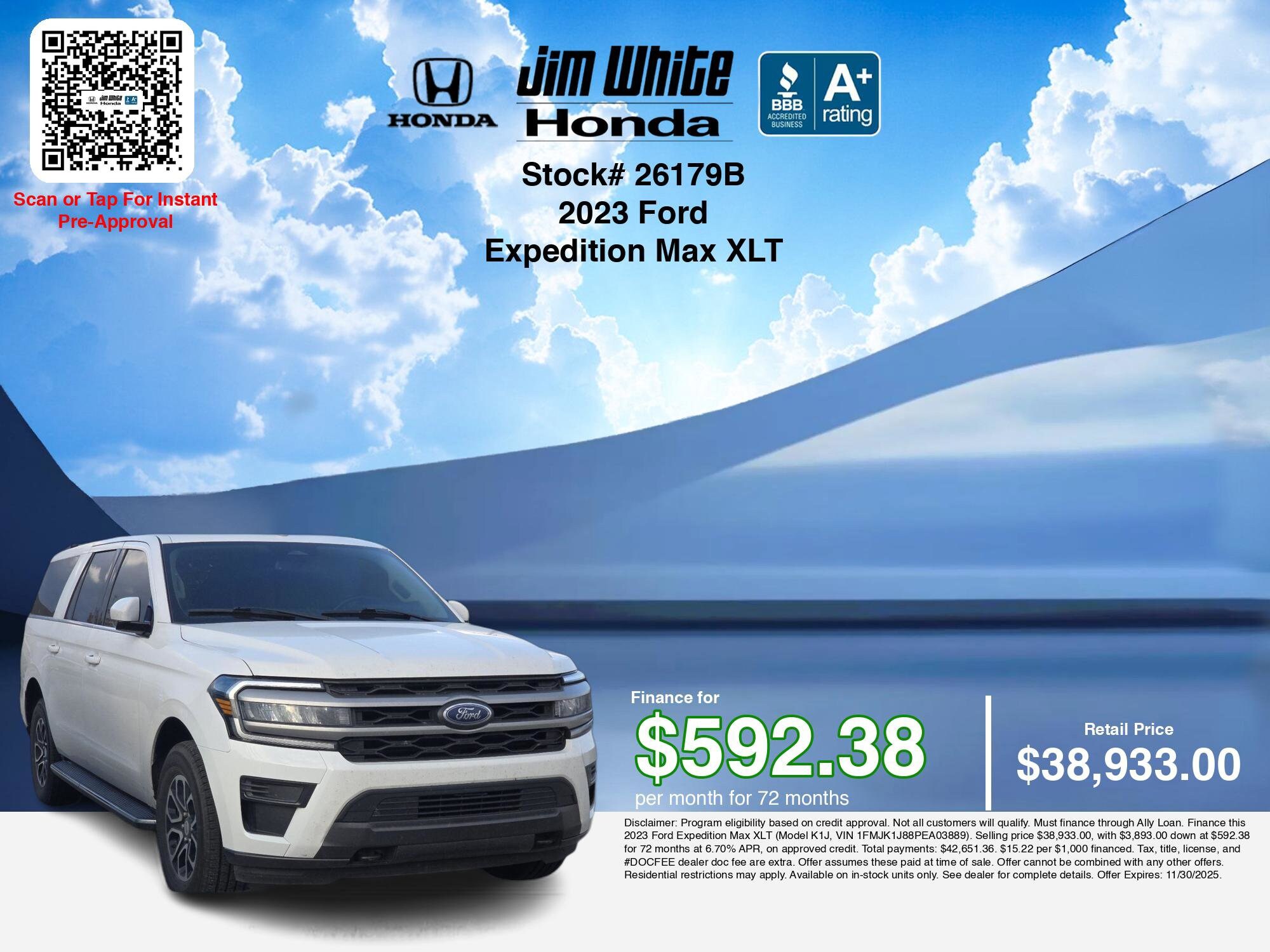 2023 Ford Expedition MAX XLT photo 3