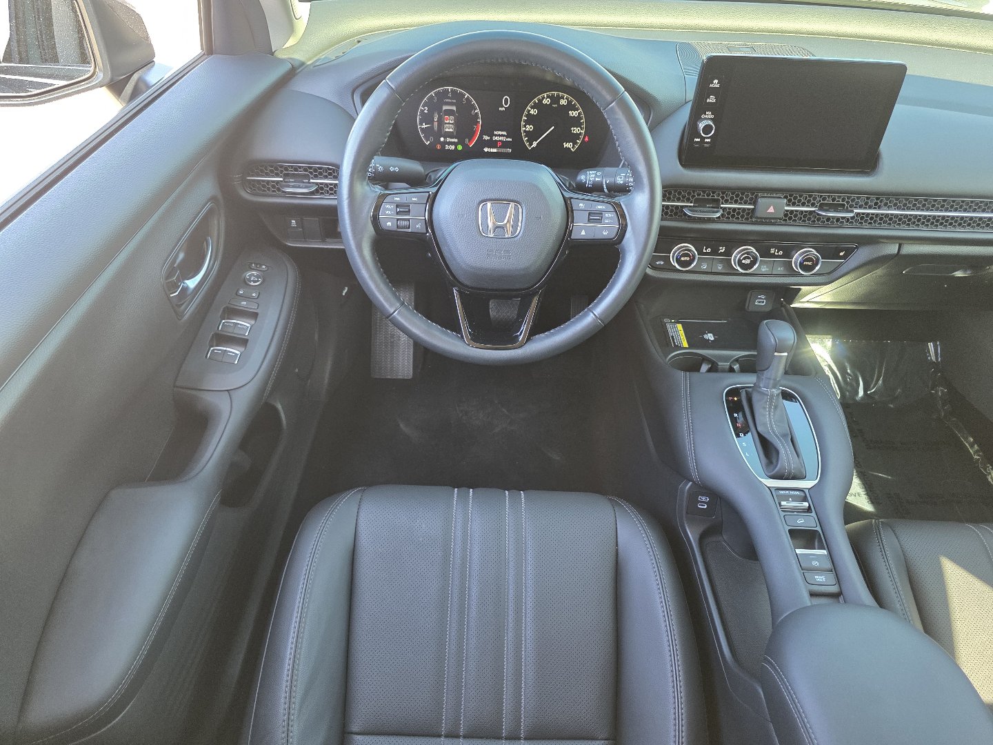 2025 Honda HR-V EX-L - Photo 23