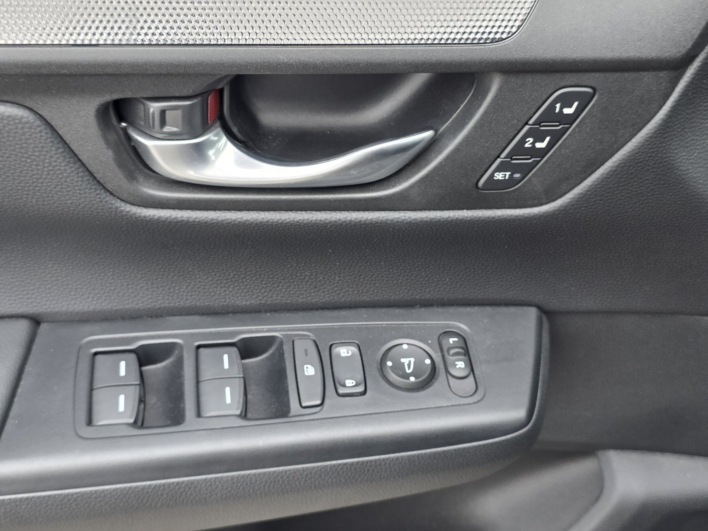 2024 Honda CR-V Sport-L - Photo 26