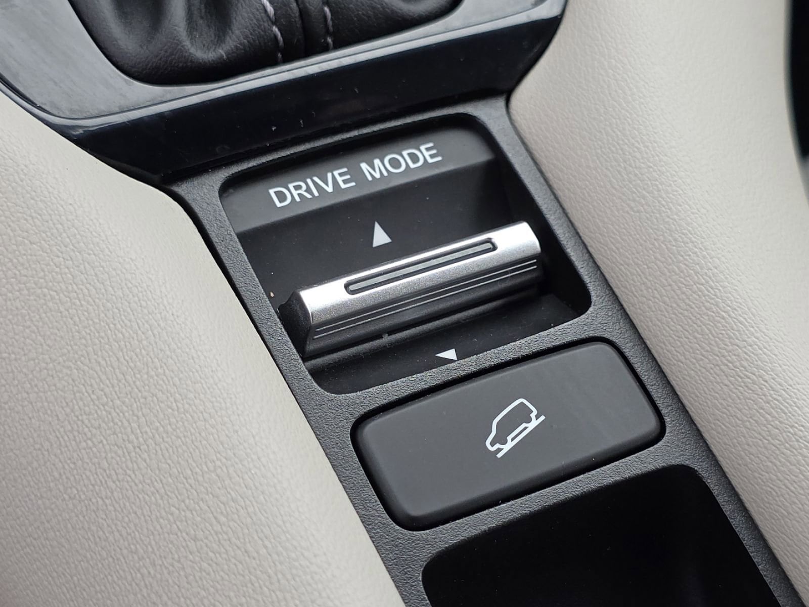 2023 Honda Civic Hatchback Sport - Photo 10