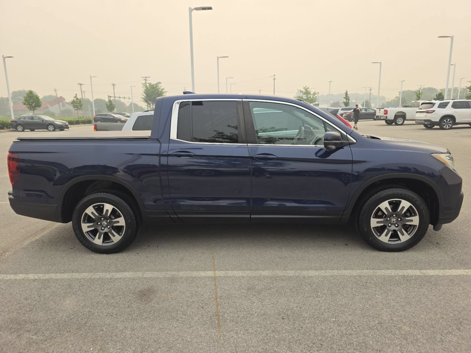 2017 Honda Ridgeline RTL-T - Photo 8
