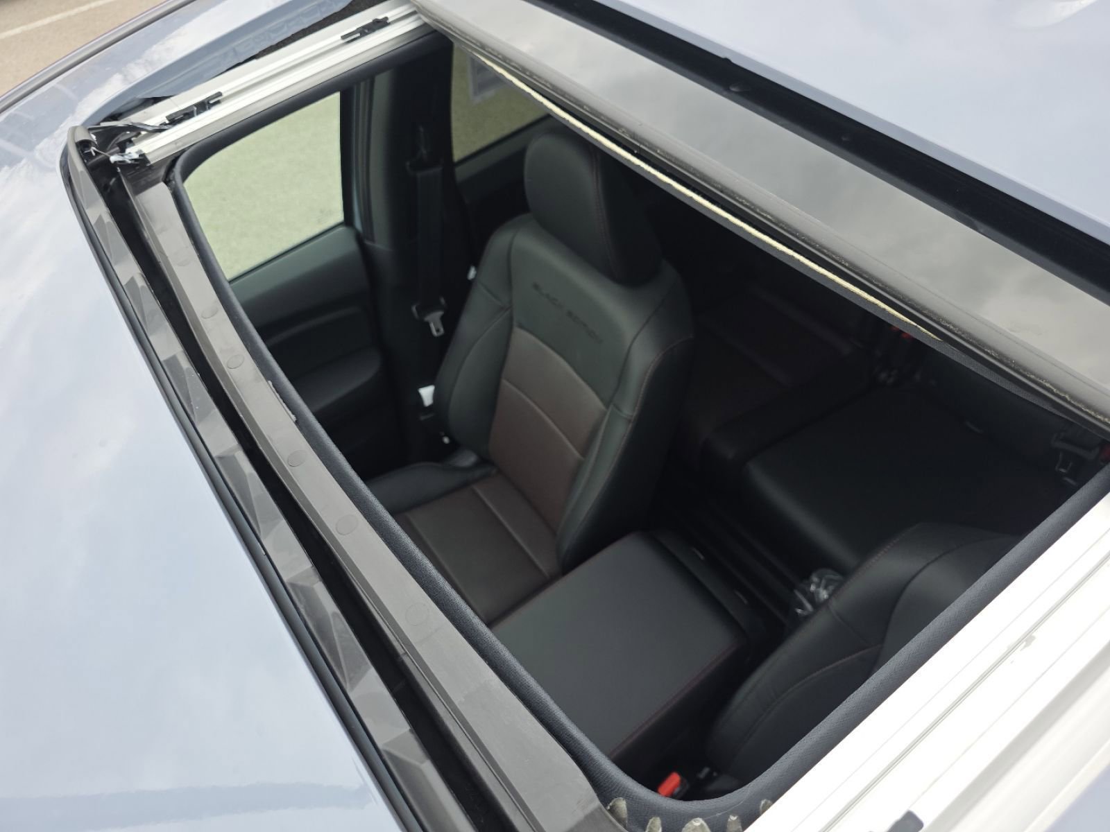 2026 Honda Ridgeline Black Edition photo 3