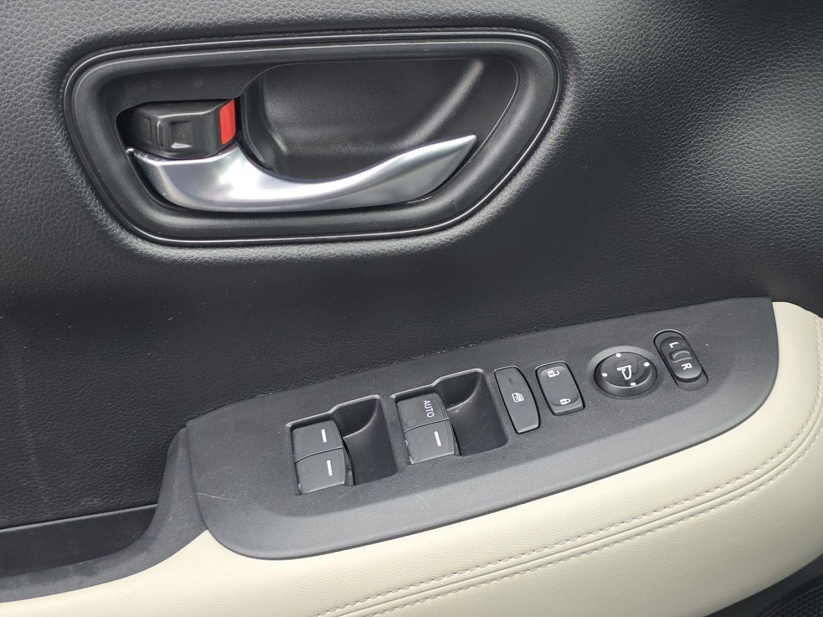 2023 Honda Civic Hatchback Sport - Photo 27