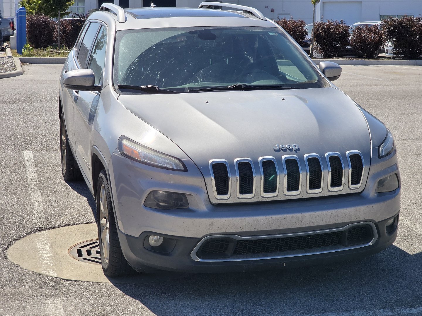 Used 2015 Jeep Cherokee Limited with VIN 1C4PJLDS5FW762450 for sale in Maumee, OH