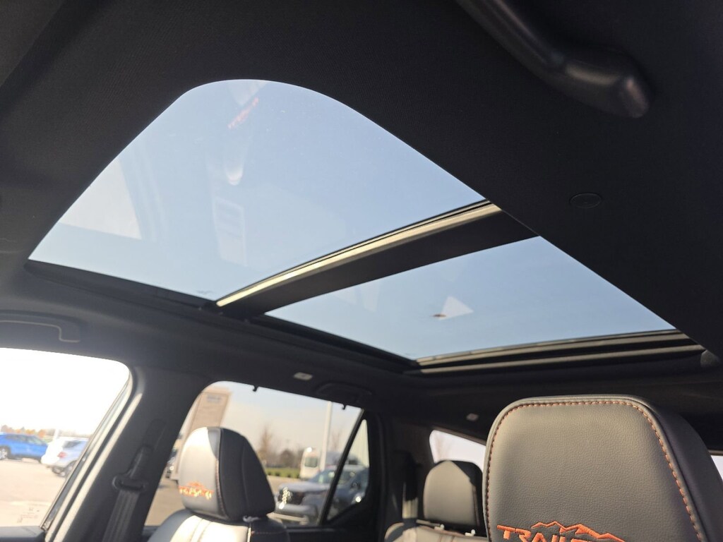 New 2025 Honda Pilot TrailSport SUV