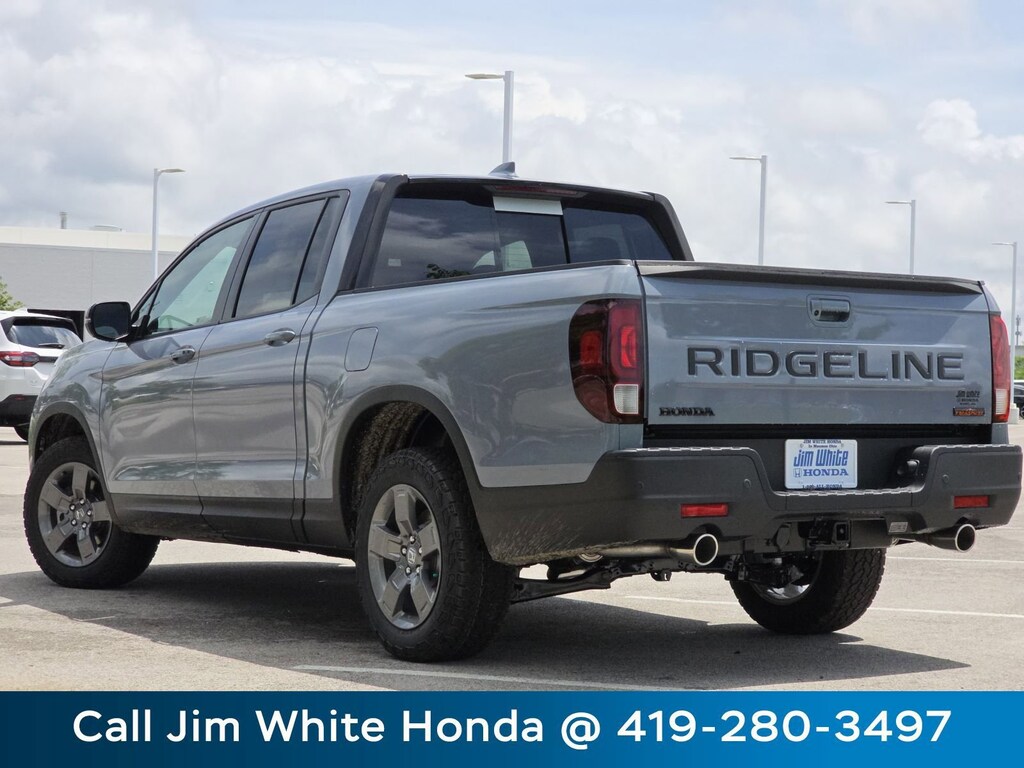 2025 Honda Ridgeline TrailSport photo 9