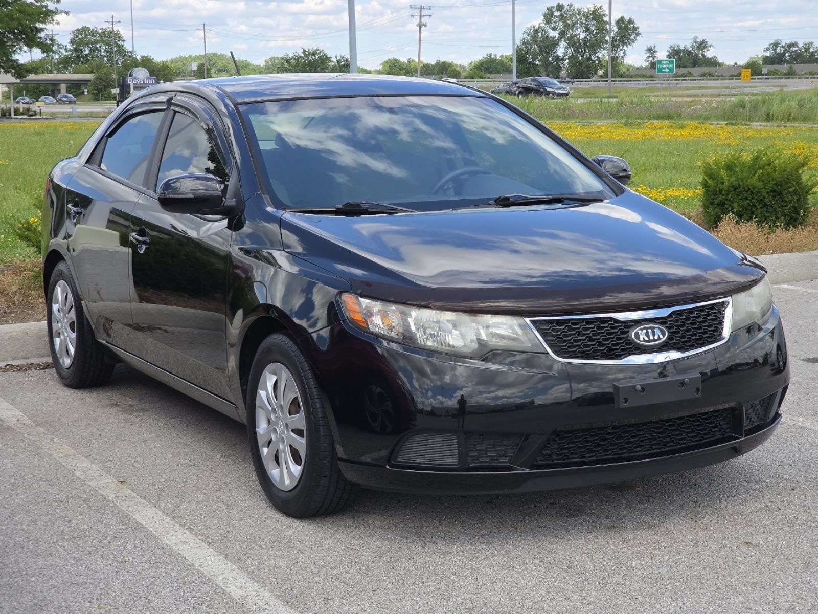 Used 2013 Kia Forte EX with VIN KNAFU4A20D5733872 for sale in Maumee, OH