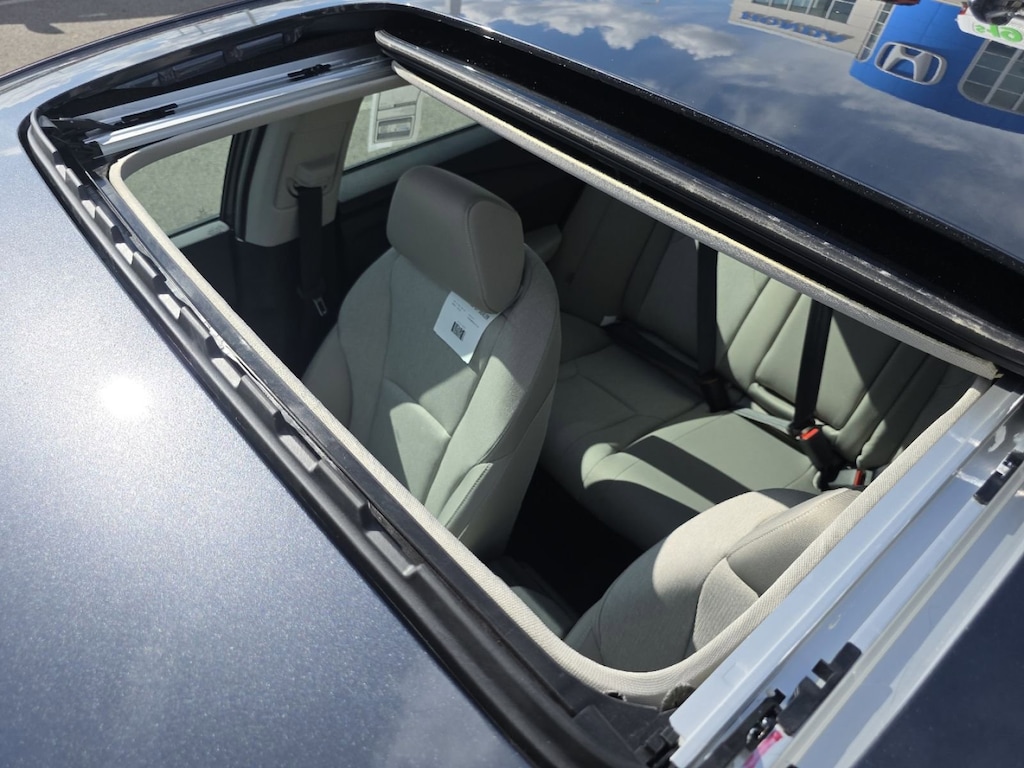 New 2025 Honda Accord SE Sedan