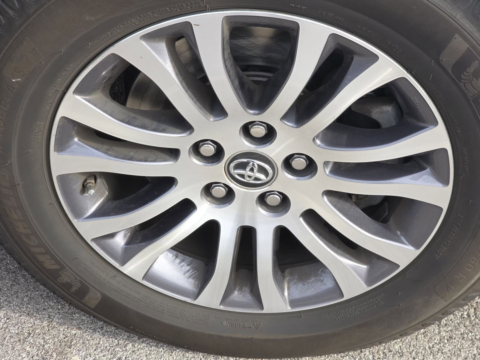 2020 Toyota Sienna photo 3