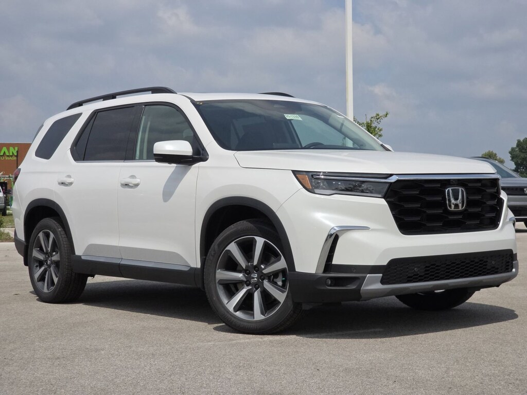 2025 Honda Pilot Elite photo 2