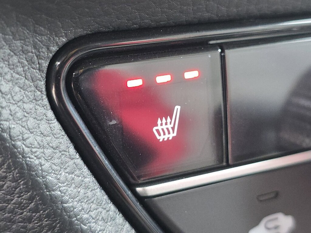 2025 Honda HR-V EX-L photo 3