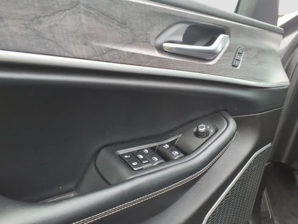Used 2021 Jeep Grand Cherokee L Limited SUV
