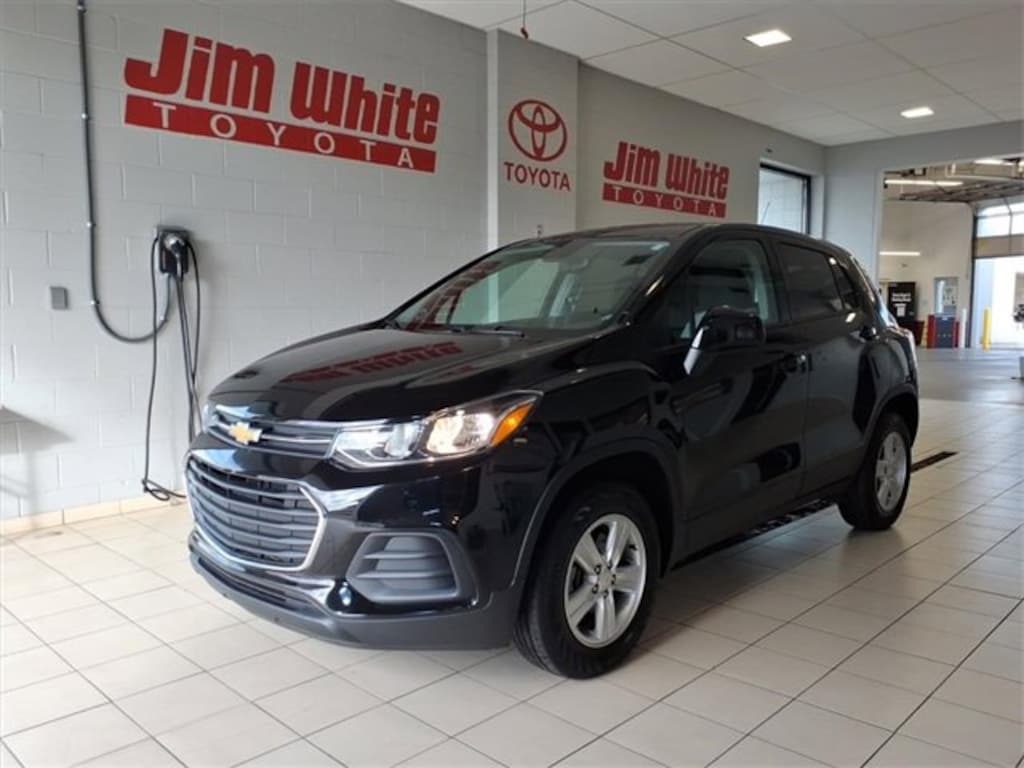 Used 2022 Chevrolet Trax LS SUV