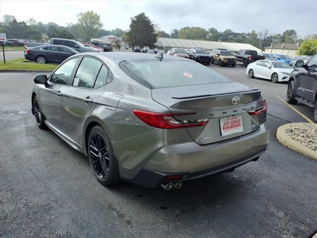 New 2026 Toyota Camry SE Sedan