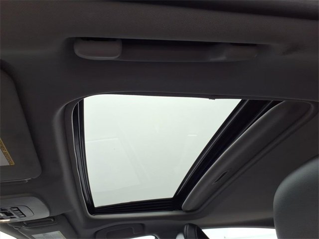 2024 Toyota Camry SE photo 2