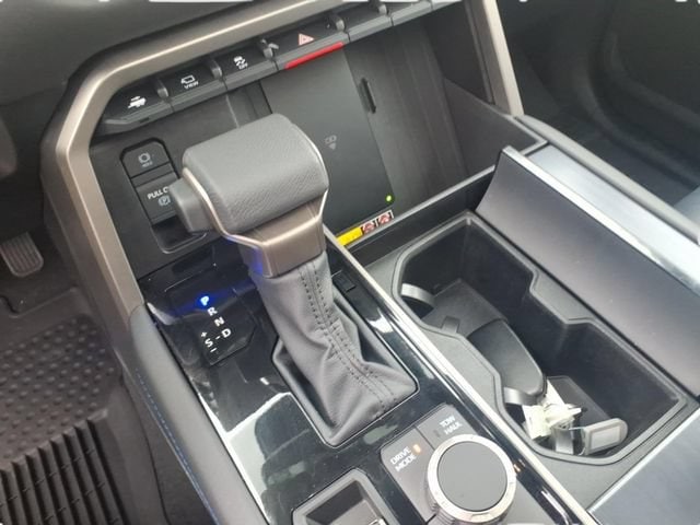 2026 Toyota Tundra Platinum - Photo 11