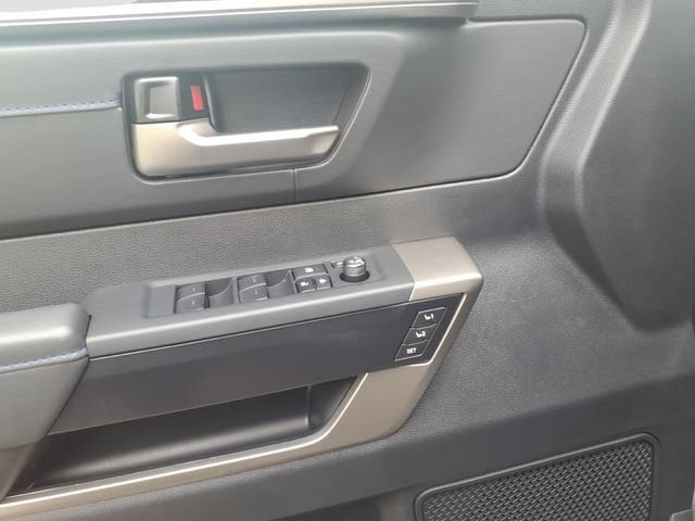 2026 Toyota Tundra Platinum - Photo 16