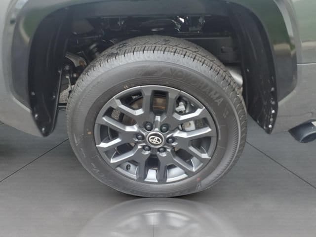 2026 Toyota Tundra Platinum - Photo 27