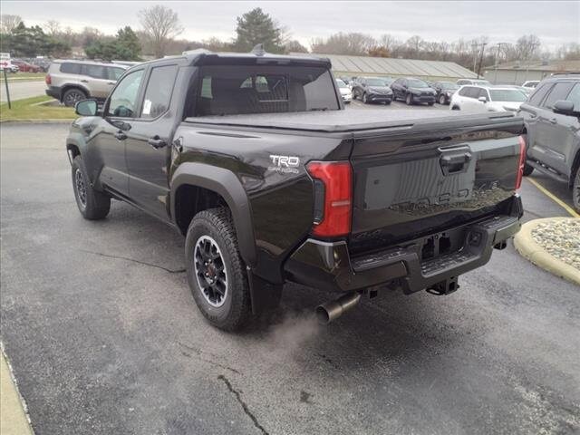 2024 Toyota Tacoma TRD Off-Road 4x4 Double Cab photo 3