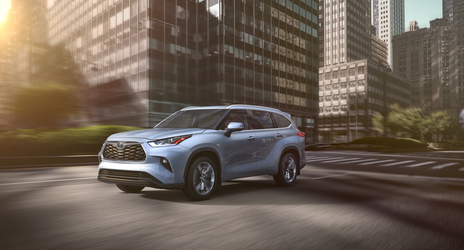 New Toyota Highlander near Maumee