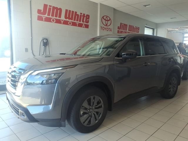 2025 Nissan Pathfinder S 4WD's photo