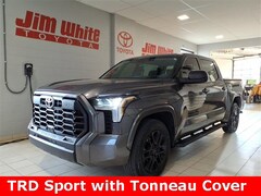 Used 2022 Toyota Tundra 4WD SR5 Truck CrewMax for sale in Toledo, OH