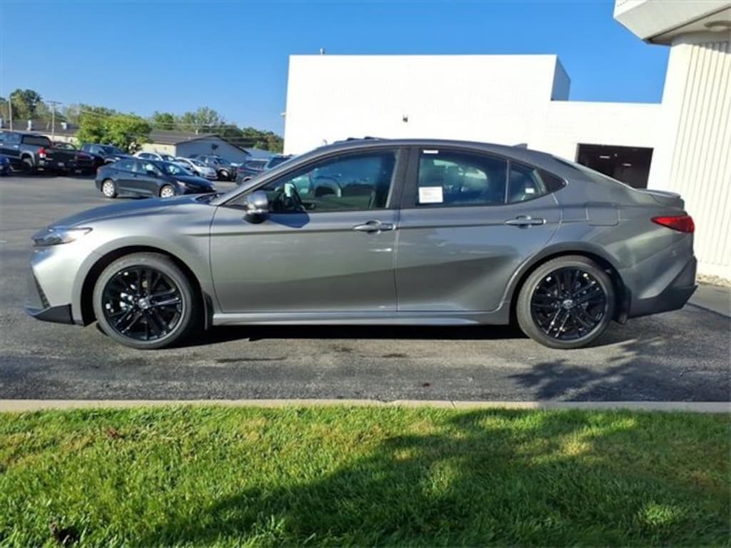 New 2026 Toyota Camry SE SE