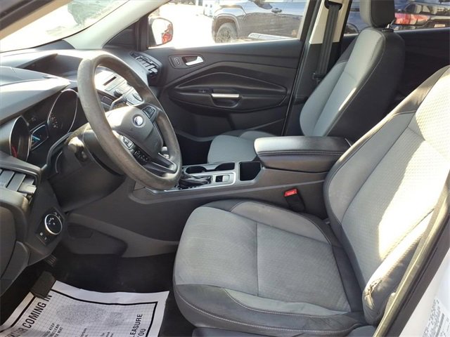 2018 Ford Escape SE photo 2