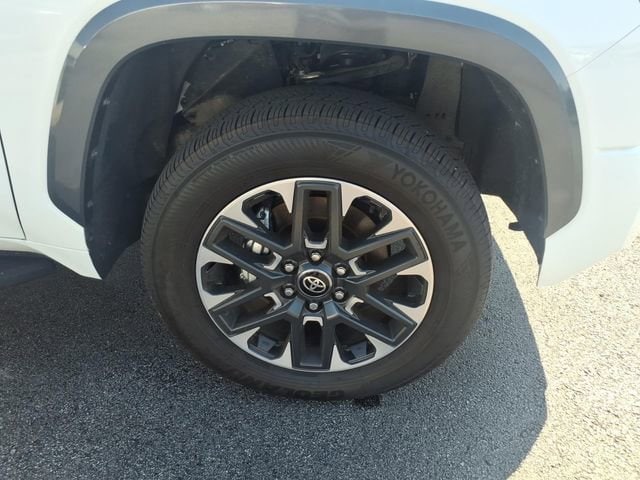 2026 Toyota Tundra Limited - Photo 29