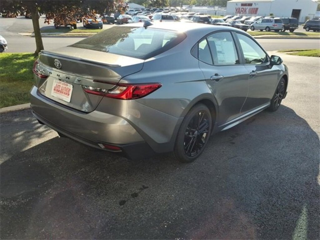 New 2026 Toyota Camry SE SE