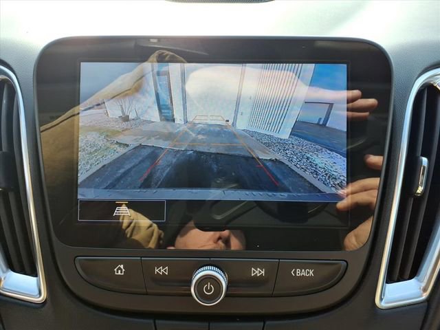 2024 Chevrolet Malibu 2LT - Photo 17