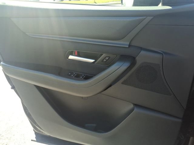 2025 Mazda CX-90 Select Package - Photo 16