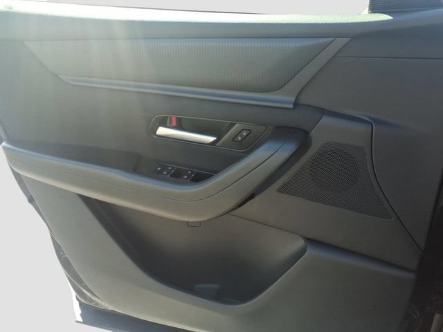 2025 Mazda CX-90 Select Package - Photo 16