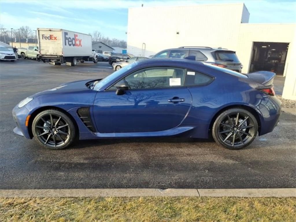 New 2026 Toyota GR86 Premium MT 2+2 COUPE 6 SPD M/T